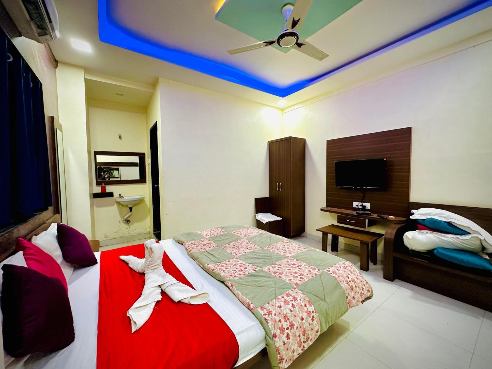 Hotel Sawai Executive Jadhavwadi Exterior foto